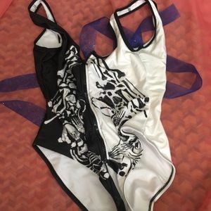 Skeleton zip up one piece swim suit NWT